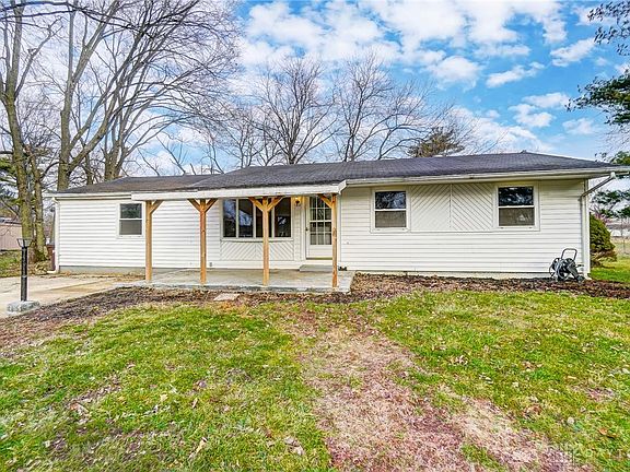 4th image of 1048 Poinciana Dr