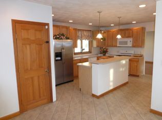 22 Hall St, Revere, MA 02151
