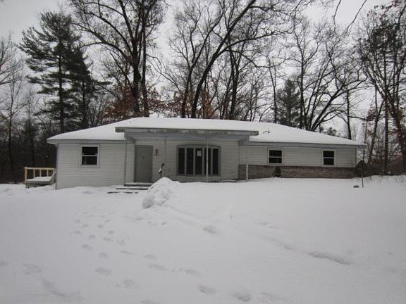 3rd image of 13402 Lincoln Lake Ave