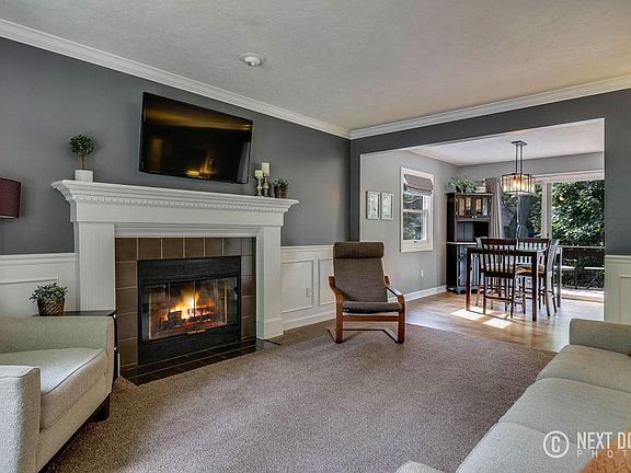 5th image of 6129 Blue Spruce Ct