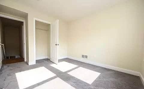 3rd image of 1941 N Gratz St #A