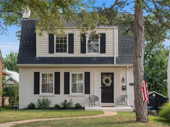 7724 Saint Albans Ave, Saint Louis, MO 63117