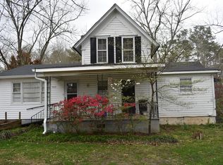 352 Johnson St, Tallapoosa, GA 30176