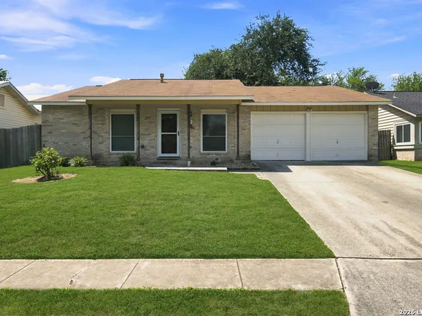 5930 OAK RUN ST, San Antonio, TX 78247