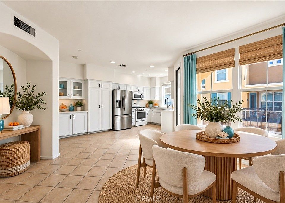 1st image of 607 Terra Bella