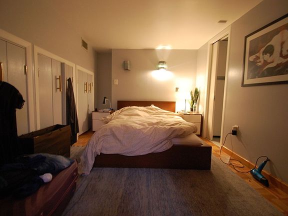 4th image of 117 Bedford St #1