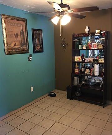 5th image of 2423 Lindale Ln
