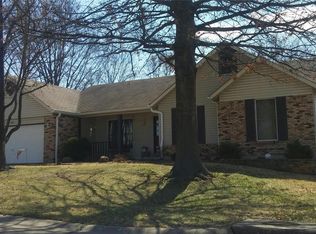 363 Spencer Hill Ct, Saint Peters, MO 63376