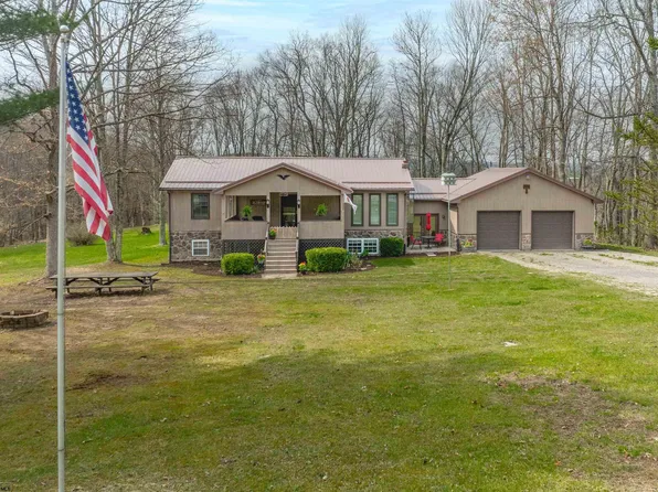 2375 W Herring Rd, Masontown, WV 26542