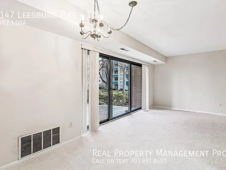 6147 Leesburg Pike #107 — Photo 3