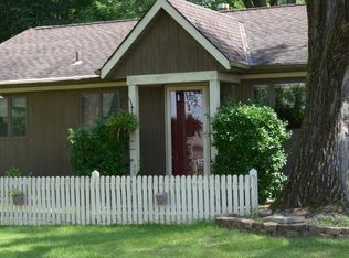 7060 Westview Dr, Columbus, OH 43085