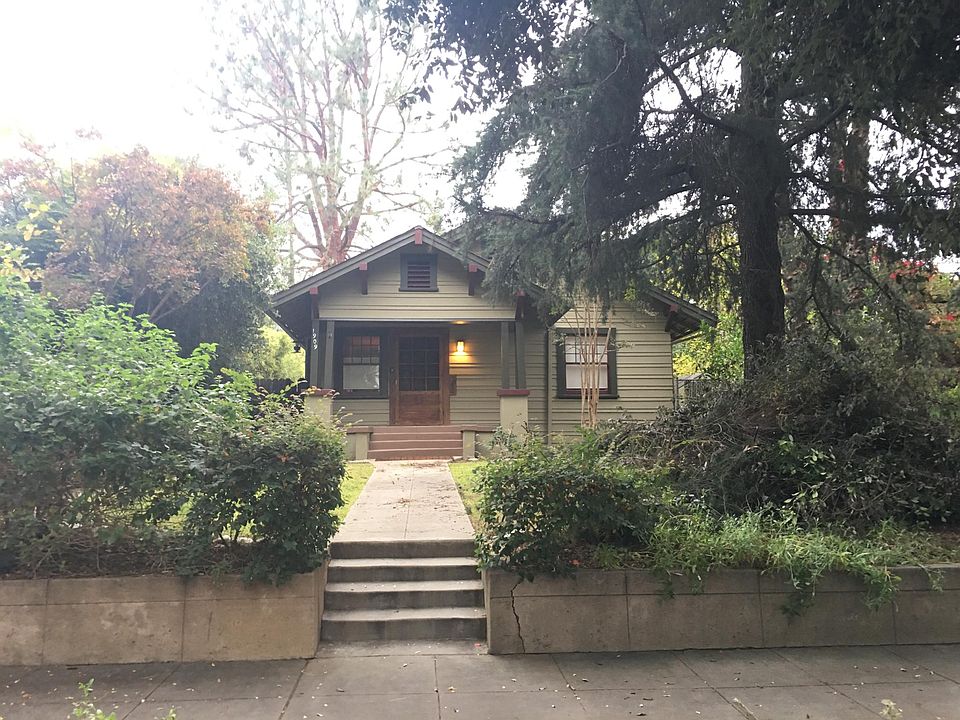 1st image of 1909 Las Lunas St
