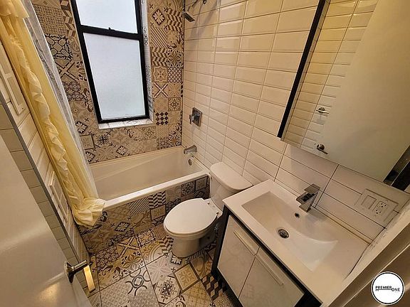 3rd image of 420 E 148th St APT 1E
