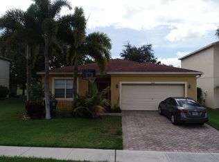 868 Fieldstone Way, West Palm Beach, FL 33413