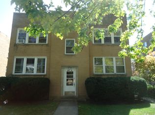 2621 W Estes Ave, Chicago, IL 60645