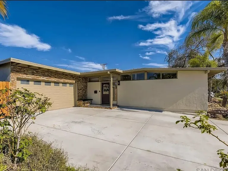 686 Ecken Rd — Photo 12