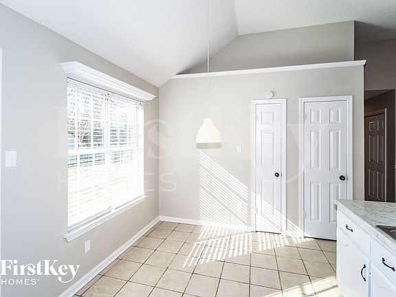 5th image of 6927 Brady Hill Dr