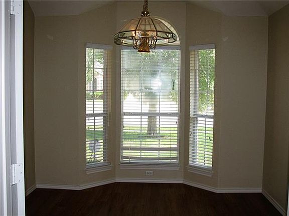 4th image of 1216 Denise Ct