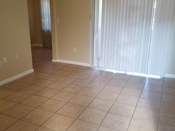 2nd image of 166 Ulster Ct #166