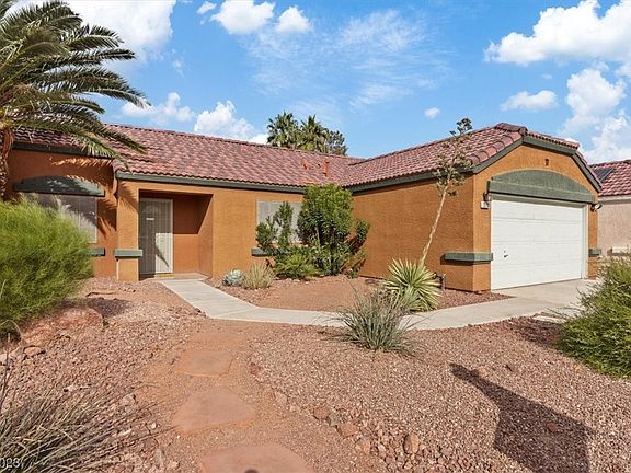 3rd image of 2710 Coral Cliffs Ct