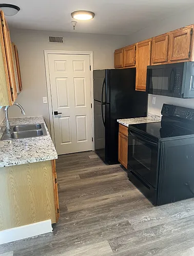 15153 Island Dr #101 Photo 1