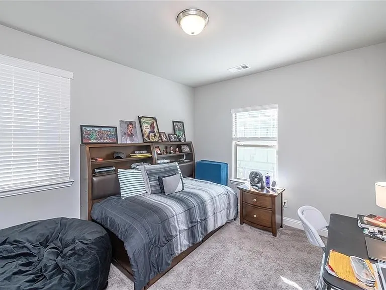 2421 Springhill Ave — Photo 18