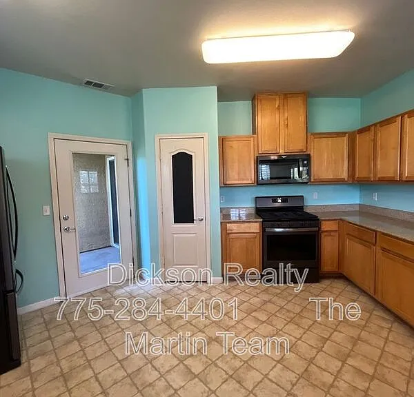 1325 S Meadows Pkwy #124 — Photo 4