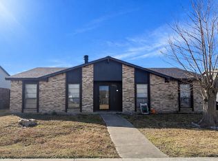 4913 Walker Dr, The Colony, TX 75056