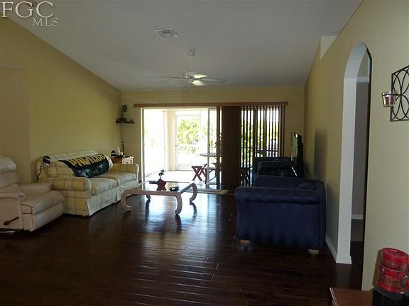2nd image of 6623 Eagle St