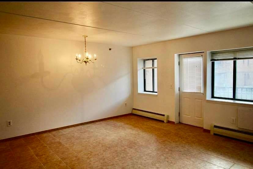 1st image of 1835 Needham Ave APT 2C