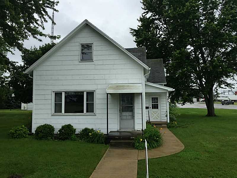 1st image of 305 W North St