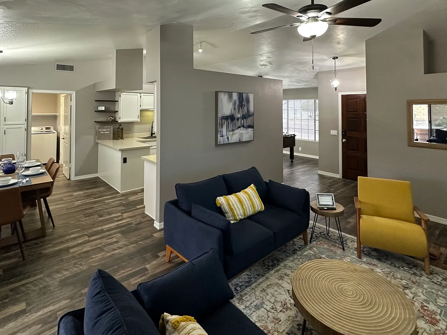 3 bed, 1439 sqft, $2,495 — Photo 3