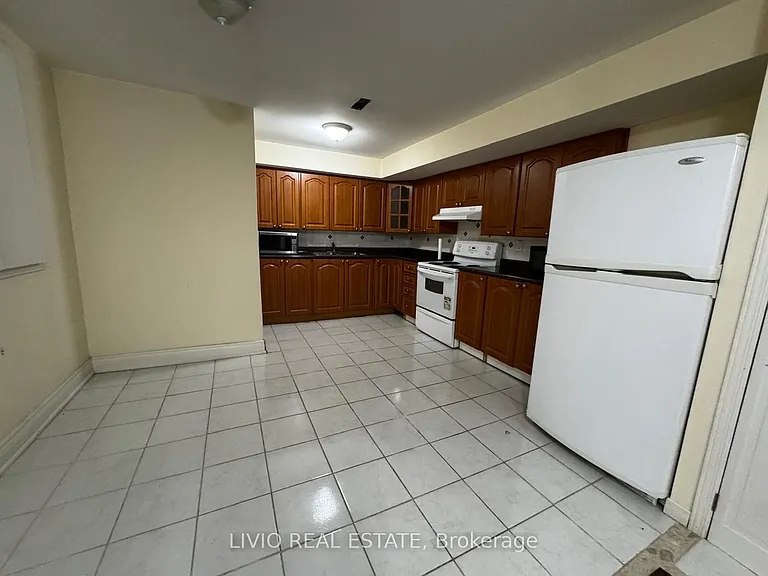 11A Seasons Dr — Photo 22