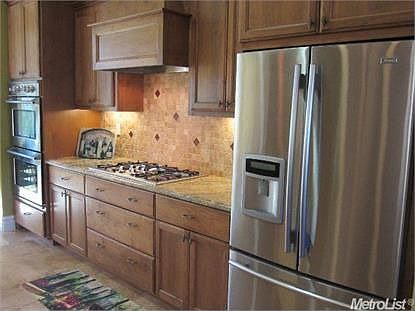 4th image of 280 Floral Ln