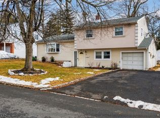 20 Rosney Ter, West Orange Twp., NJ 07052