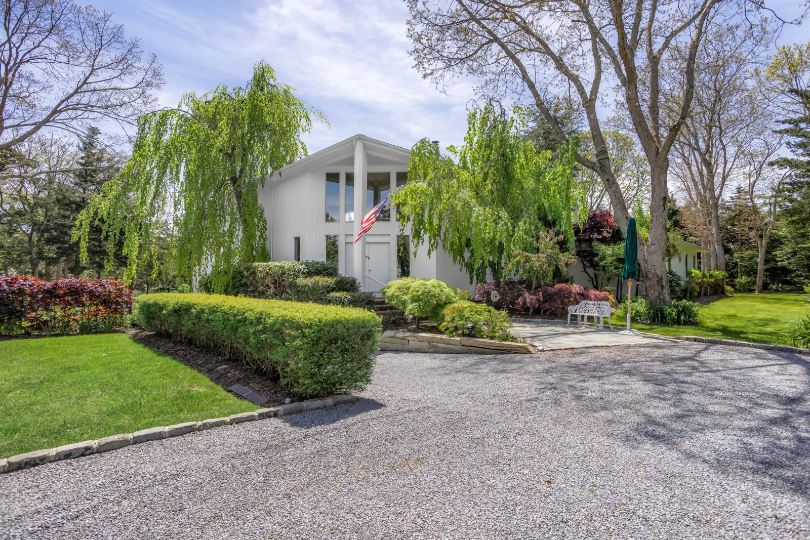 24 Cedar Ln, Remsenburg, NY 11960 Out East