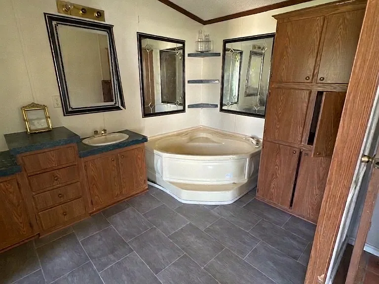 Sunset Ridge MHC — Photo 31