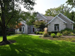 17330 Tall Tree Trl, Chagrin Falls, OH 44023