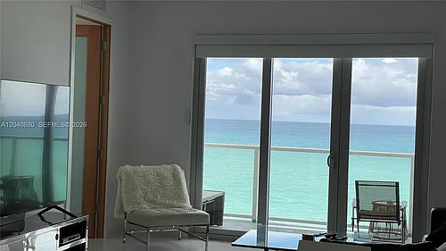 5701 Collins Ave #Penthouse 08 Photo 1