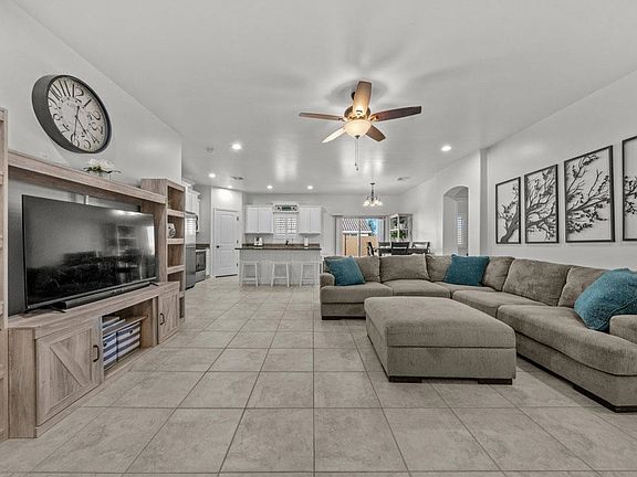 5th image of 12586 E 49th Dr