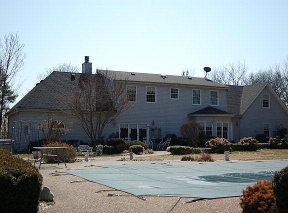 2nd image of 574 Hardyville Rd