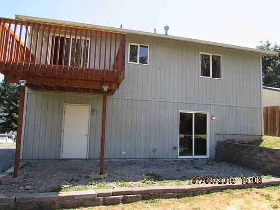 3rd image of 20401 108th St E