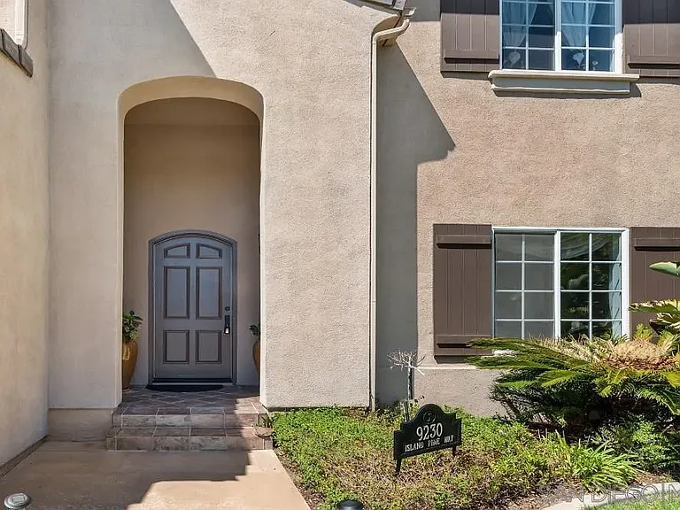9230 Island Pine Way — Photo 71