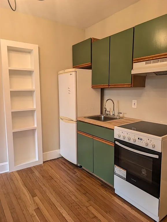 1 bed, 1.0 bath, 450 sqft, $2,200 — Photo 4