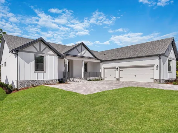 6773 Summit View Dr, Brooksville, FL 34601