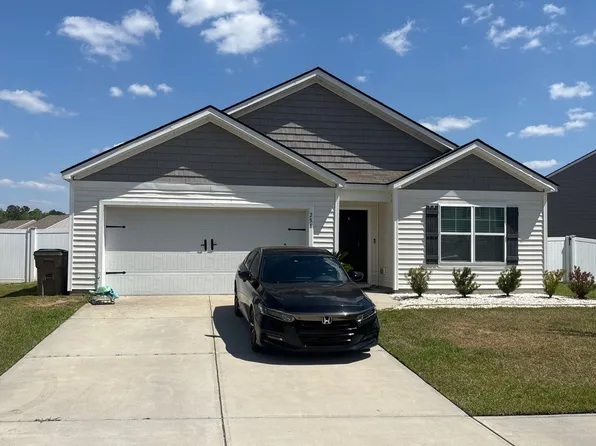 258 Caribbean Village Dr, Guyton, GA 31312