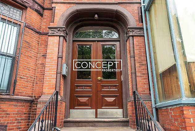 2nd image of 127 Saint Botolph St #6CP