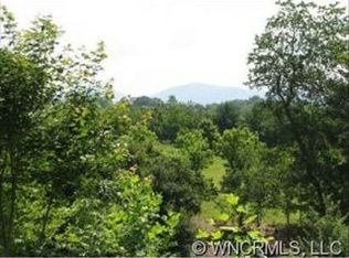 59 Lance Vista Dr, Mills River, NC 28759