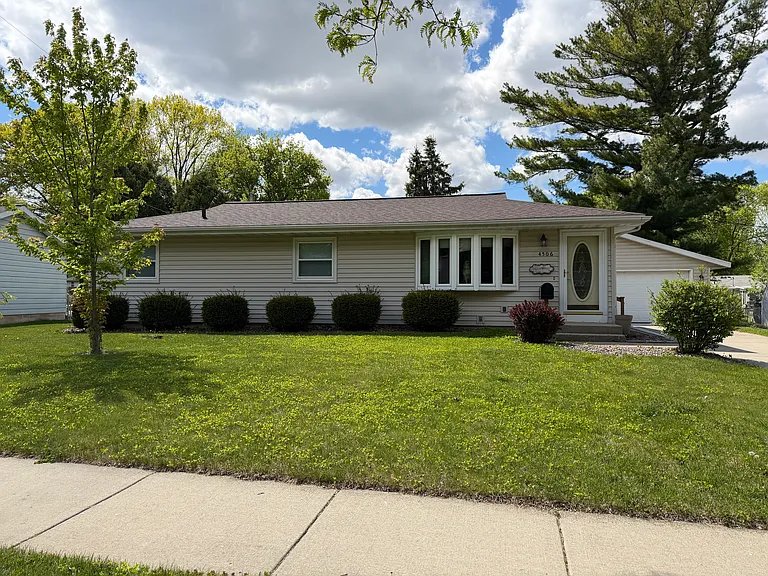 4506 Maryland Dr — Photo 1