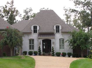 5005 Bluff Cv, Oxford, MS 38655
